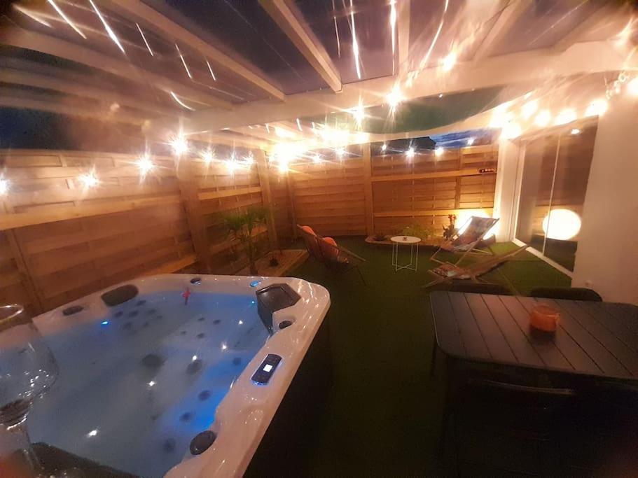 Maison 4Pers Avec Jacuzzi Privatif Couvert Proche Ocean Брем-сюр-Мер Екстер'єр фото